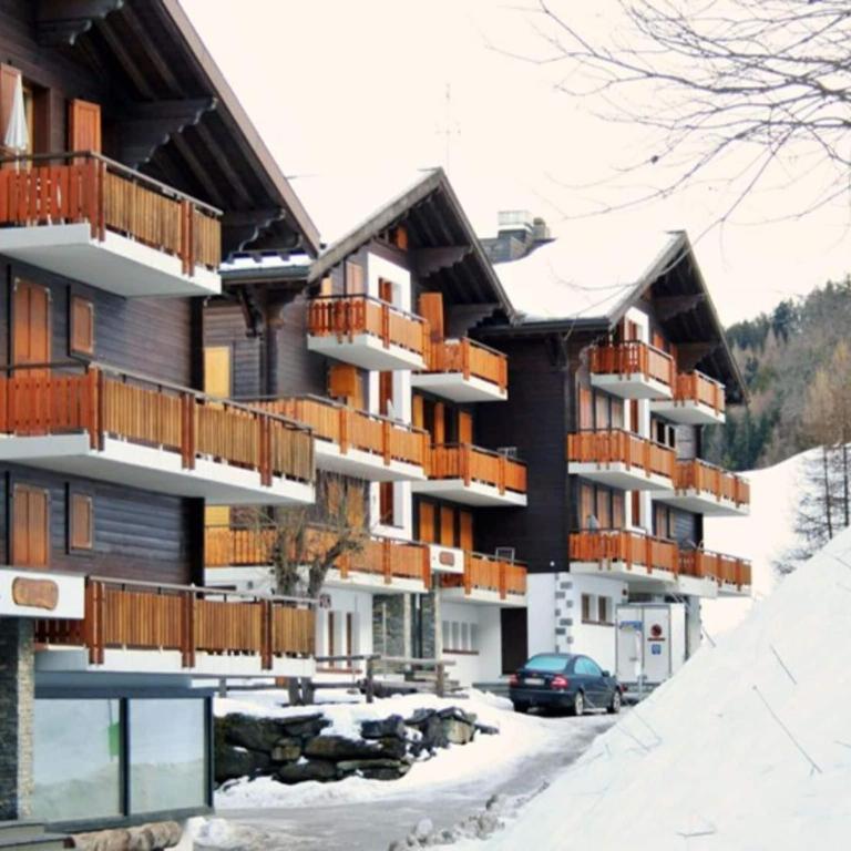Apartment in Veysonnaz 200m from Ski Slopes - Three-Bedroom Apartment - 25