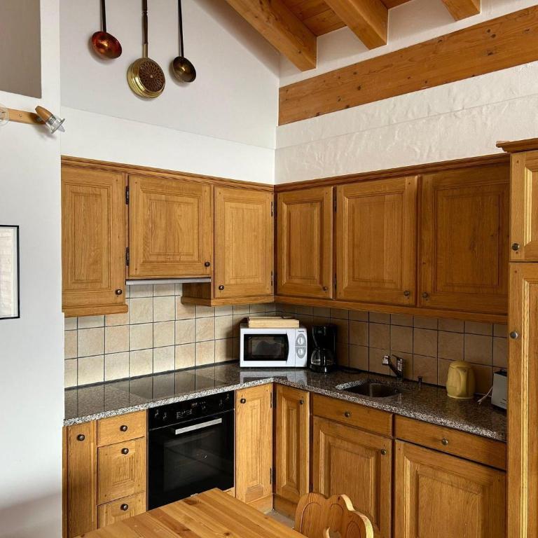 Pleasant apartment with balcony - Appartement 2 Chambres - 5