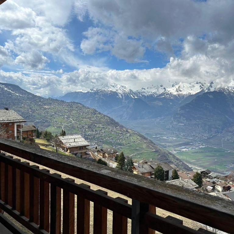 Pleasant apartment with balcony - Appartement 2 Chambres - 25