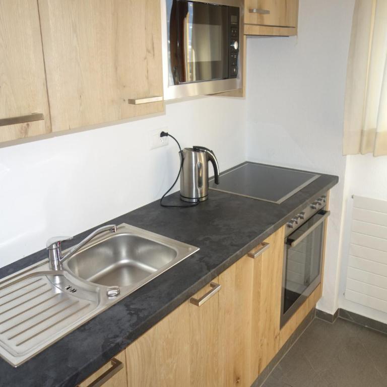 Apartment in Swiss Alps near Cable Car - Appartement 2 Chambres - 19