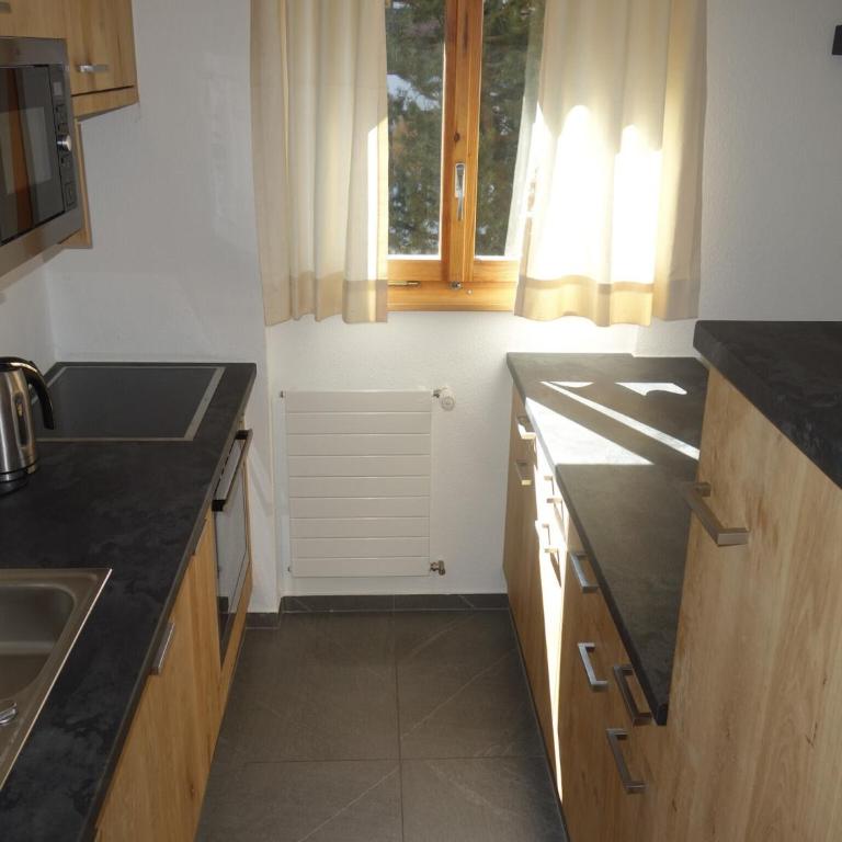 Apartment in Swiss Alps near Cable Car - Appartement 2 Chambres - 20