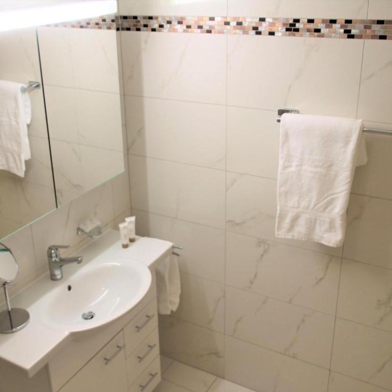 Modern apartment with sauna - Appartamento con 2 Camere da Letto - 16