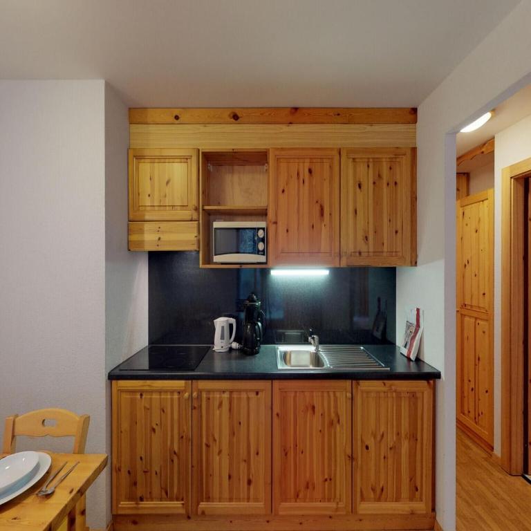 Appealing apartment with sauna - Apartment mit 1 Schlafzimmer - 2