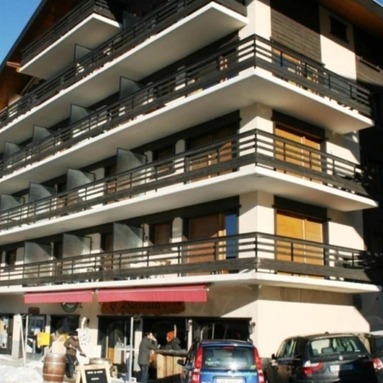 Pleasant apartment with balcony - One-Bedroom Apartment - 23