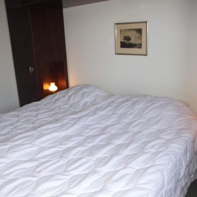 Pleasant apartment with balcony - One-Bedroom Apartment - 5