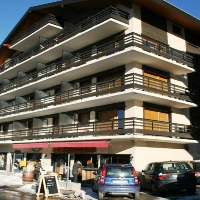 Pleasant apartment with balcony - One-Bedroom Apartment - 1
