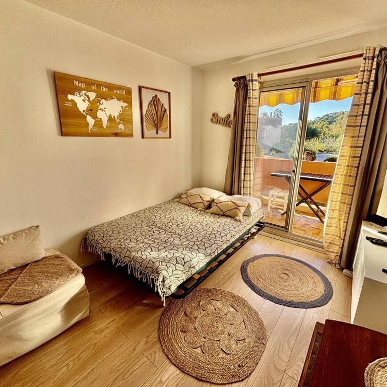 Studio avec terrasse - Accès plage - FR-1-816-22 - Appartement - 5
