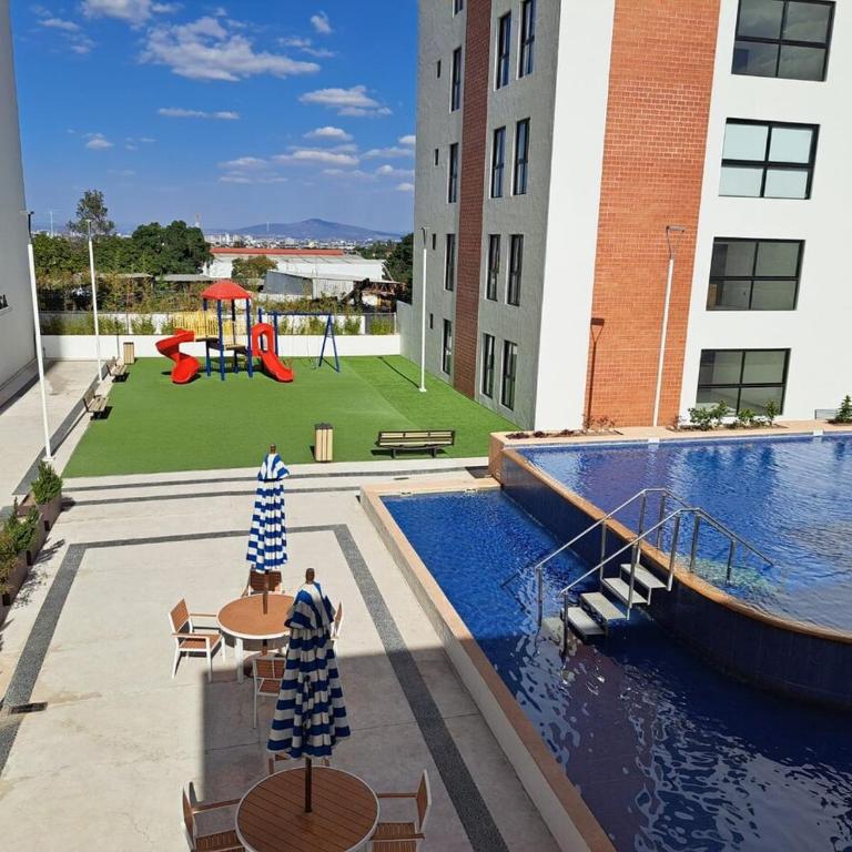 Flaming south of the city - Two-Bedroom Apartment - 28