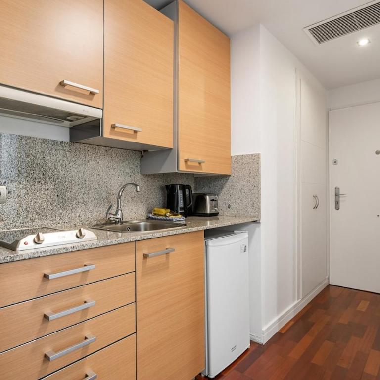 Nice studio with parking - 1B - One-Bedroom Apartment - 27