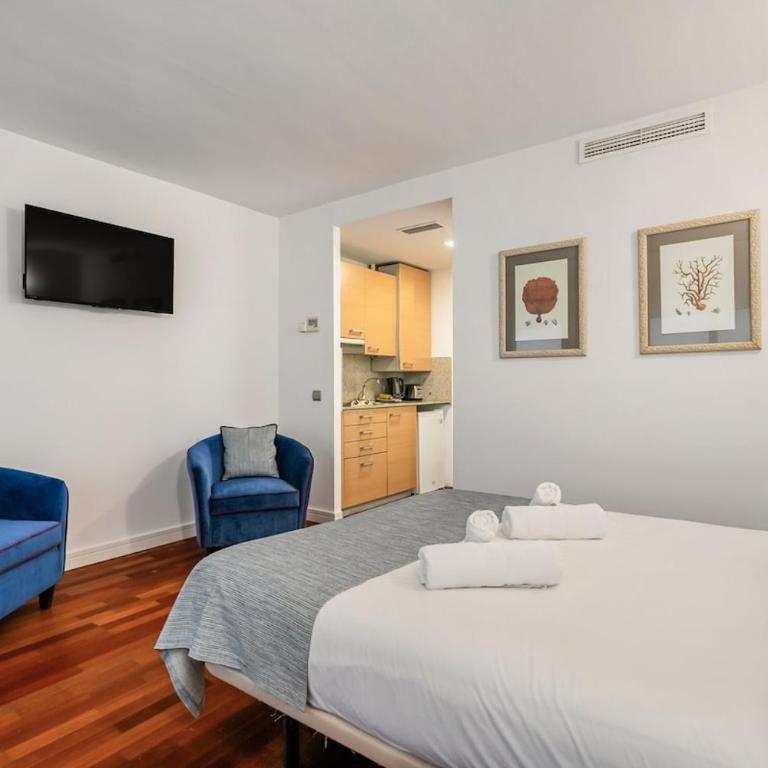 Nice studio with parking - 1B - One-Bedroom Apartment - 18