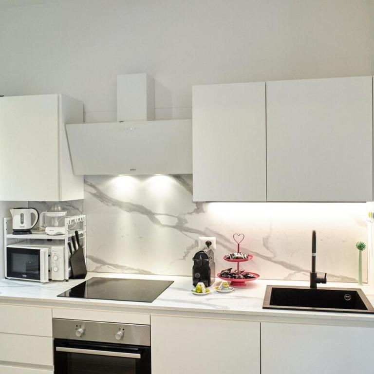 10 Minuti Stazione Trastevere - Atelier 19 1BDR by Hôtea - Appartamento con 1 Camera da Letto - 12