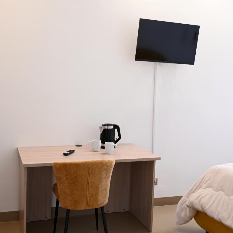 Manno's Apartment - Appartamento con 2 Camere da Letto e Balcone - 14