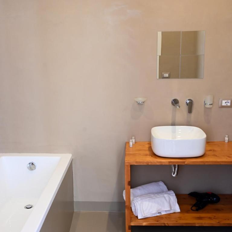 Manno's Apartment - Appartamento con 2 Camere da Letto e Balcone - 16