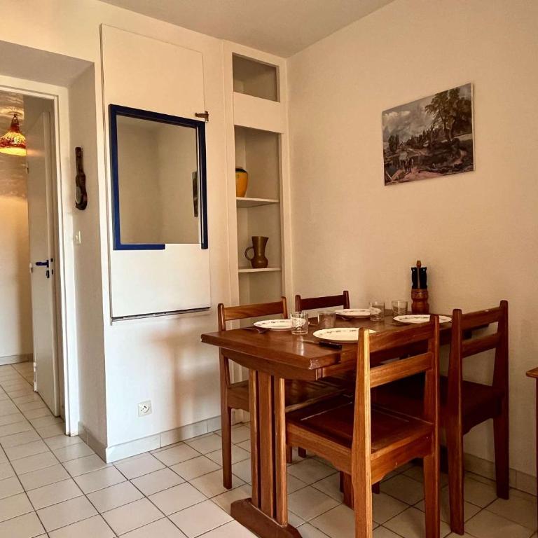 Appartement Studio mezzanine 4 couchages ARGELES SUR MER AR070-149 - Appartement - 4
