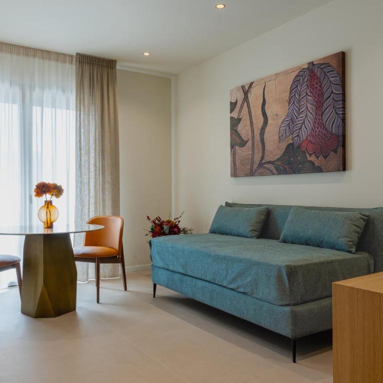 Hera Rooms and Suites - Suite King - 9