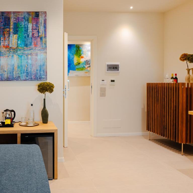 Hera Rooms and Suites - Suite King - 11