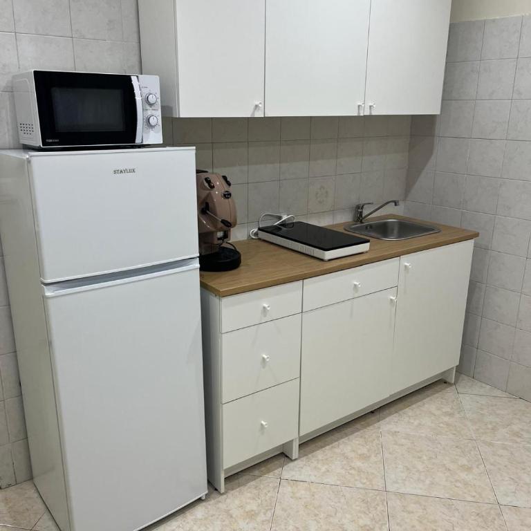 La casa di Napoli - Two-Bedroom Deluxe Apartment with Balcony - 8
