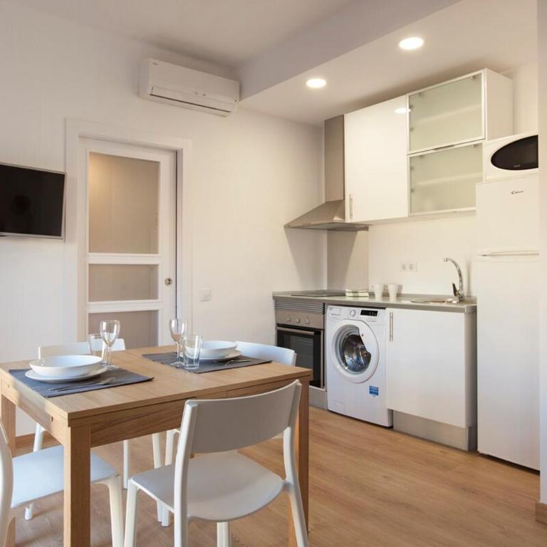 Renovated apartment with sea view, VJ - One-Bedroom Apartment - 6