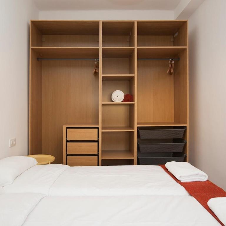 Renovated apartment with sea view, VJ - One-Bedroom Apartment - 15