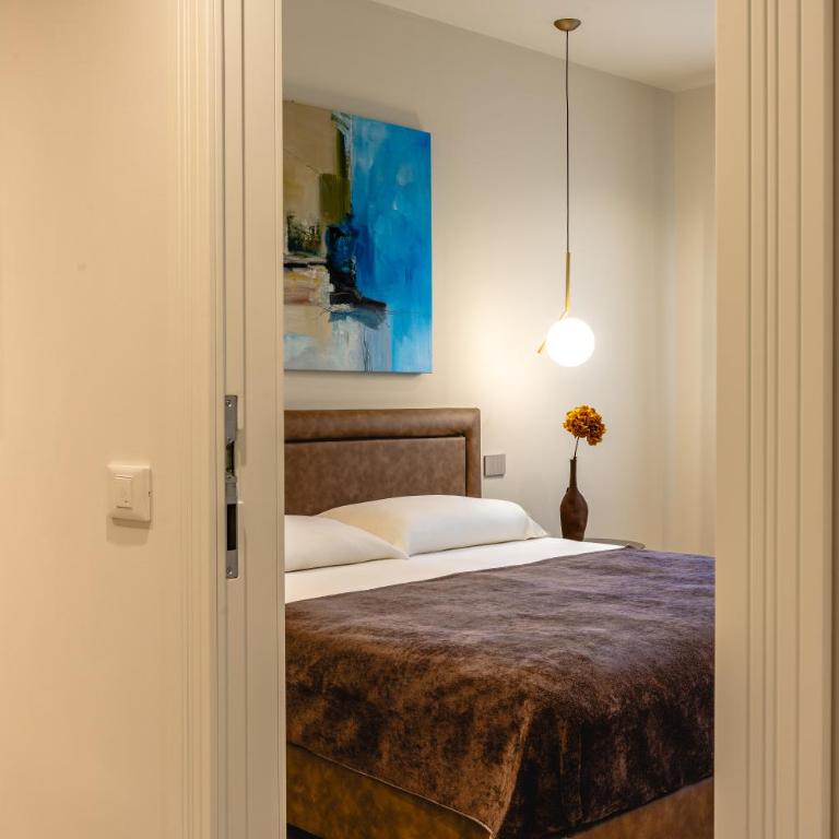 Hera Rooms and Suites - Camera Matrimoniale Deluxe - 6