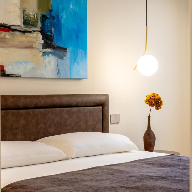 Hera Rooms and Suites - Camera Matrimoniale Deluxe - 4