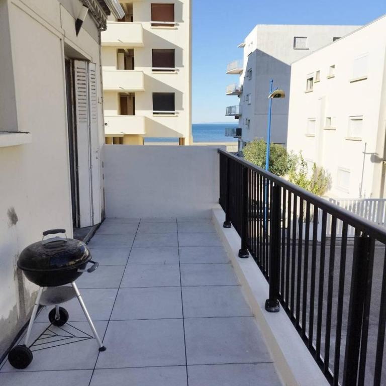 AS15280 - P3 face à la mer avec garage privé à 2 pas du Centre Ville - Appartement 2 Chambres - 2