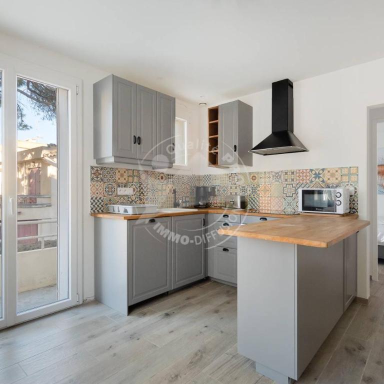 AS15280 - P3 face à la mer avec garage privé à 2 pas du Centre Ville - Appartement 2 Chambres - 11