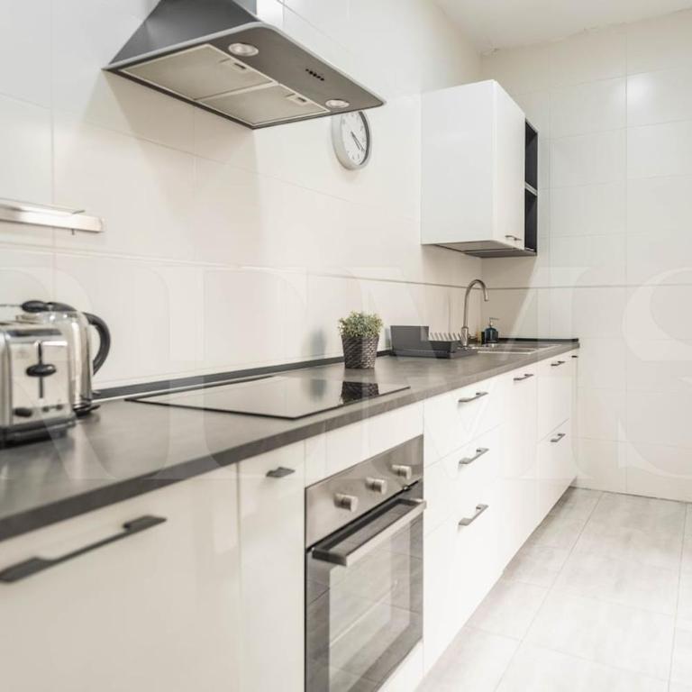 Apartment with parking and patio - Center by REMS - Apartamento de 3 dormitorios - 17