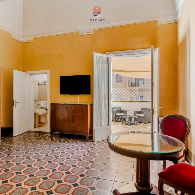 Palazzo Grassi by Vivimy - Camera Tripla con Terrazza - 18