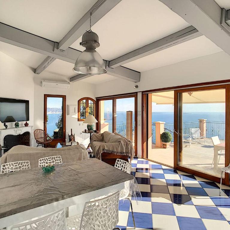 Sur les hauteurs de Théoule villa avec une magnifique vue mer - Maison de Vacances 3 Chambres - 9