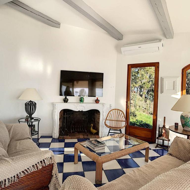 Sur les hauteurs de Théoule villa avec une magnifique vue mer - Maison de Vacances 3 Chambres - 12