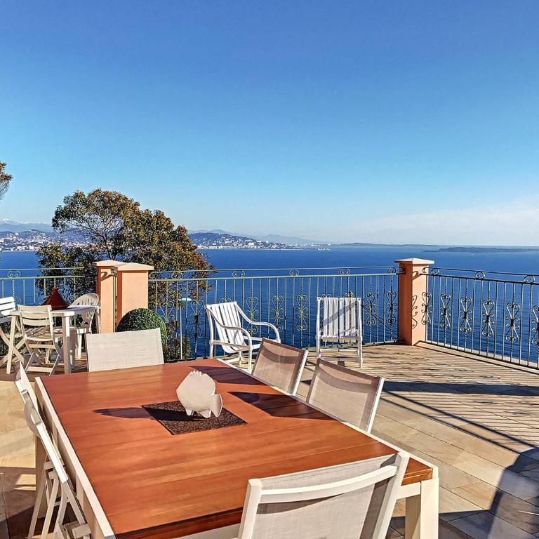 Sur les hauteurs de Théoule villa avec une magnifique vue mer - Maison de Vacances 3 Chambres - 18