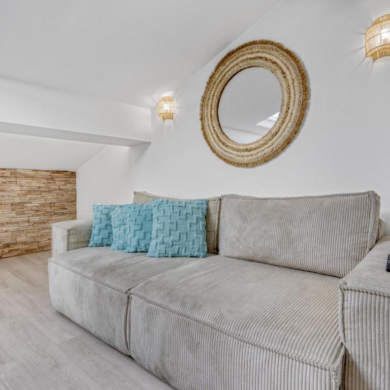 2 Bed - Ascenseur - 2 min du Palais - Climatisé - Apartamento de 2 dormitorios con vistas a la ciudad - 10
