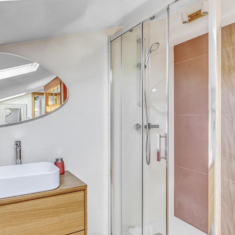 2 Bed - Ascenseur - 2 min du Palais - Climatisé - Apartamento de 2 dormitorios con vistas a la ciudad - 20