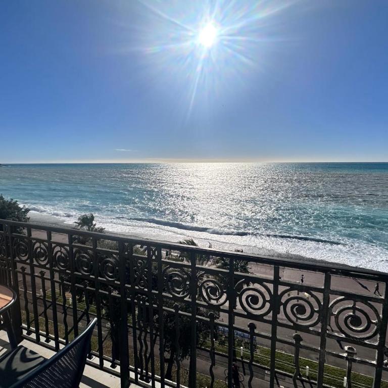 QUAI PROMENADE VIEW Vue mer Balcon 3 chambres Climatisation - Appartement - 12