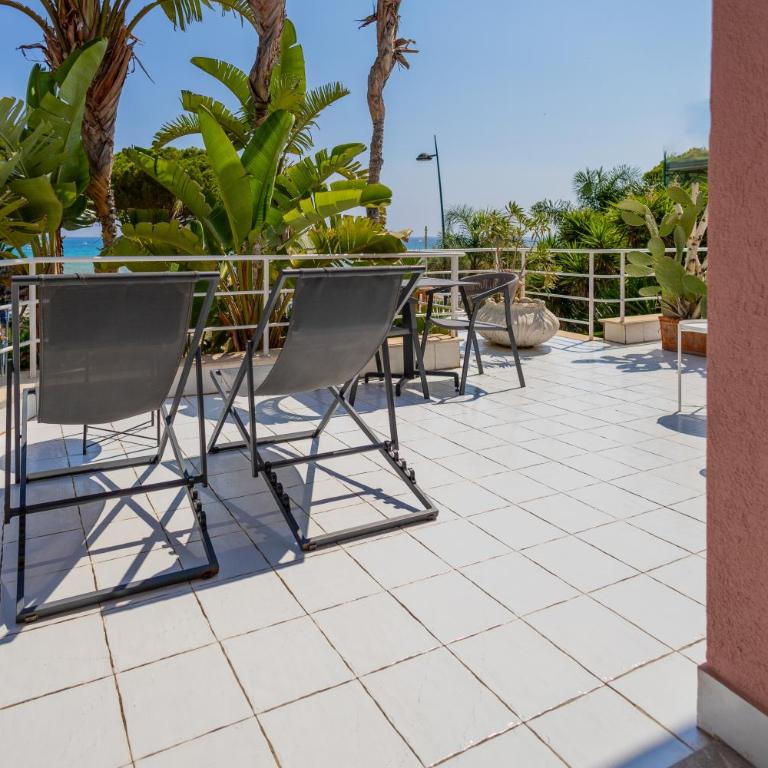 VILLA OLIMPIA Mondello - Camera Matrimoniale con Vista Mare - 7