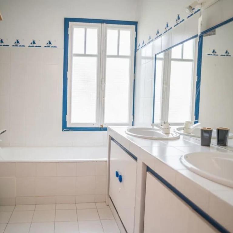 Majestueuse villa en première ligne au Pyla avec accès privé à la plage - Villa - 19