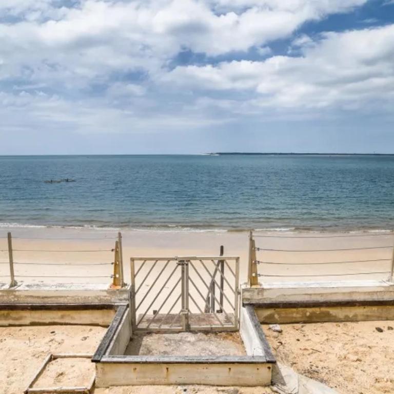 Majestueuse villa en première ligne au Pyla avec accès privé à la plage - Villa - 36