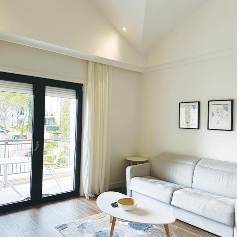 Contemporary Studio Apartment - Lustica Centrale - Studio Apartment - 6