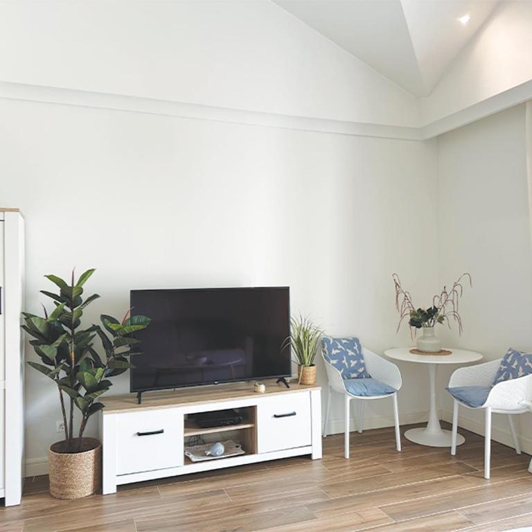 Contemporary Studio Apartment - Lustica Centrale - Studio Apartment - 2