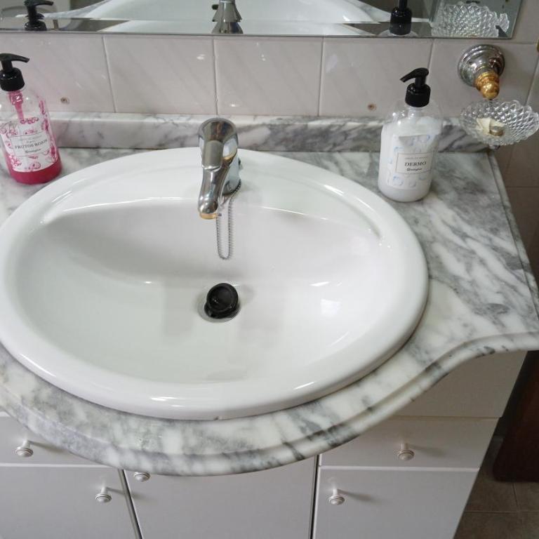 Habitacion Privada Triple con camas Individuales Toledo - Habitación Triple Básica con baño compartido - 36