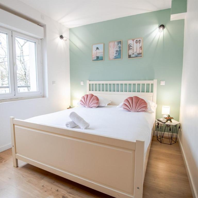 Le Pic-Paris - Double Room with Private Bathroom - 7