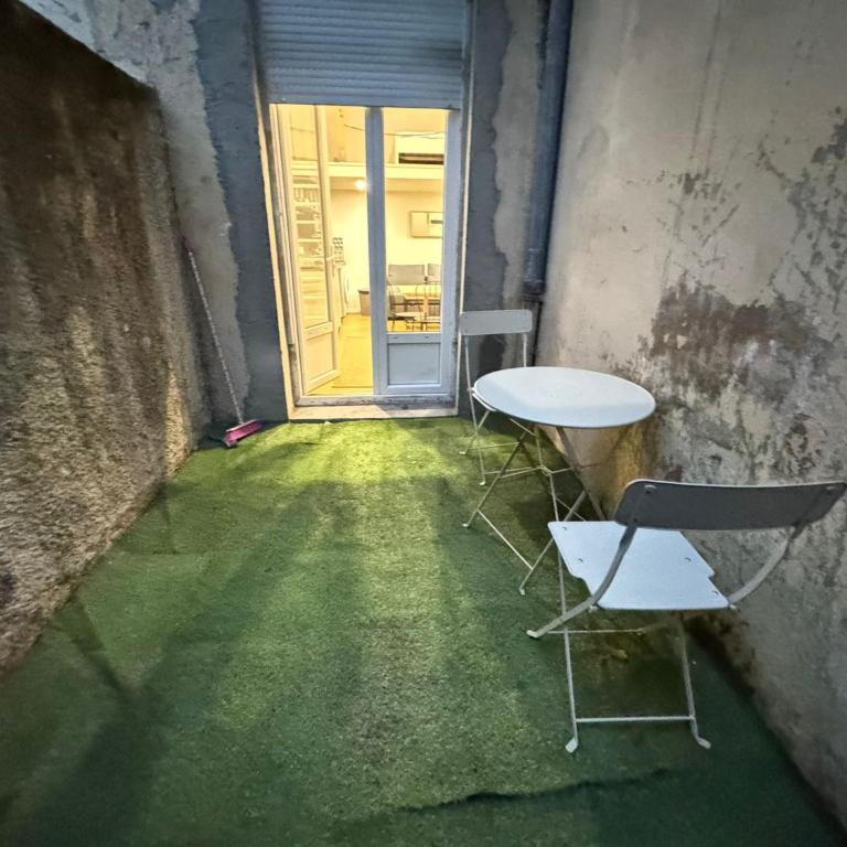 Cosy air-conditioned studio terrace - Appartement 1 Chambre - 13