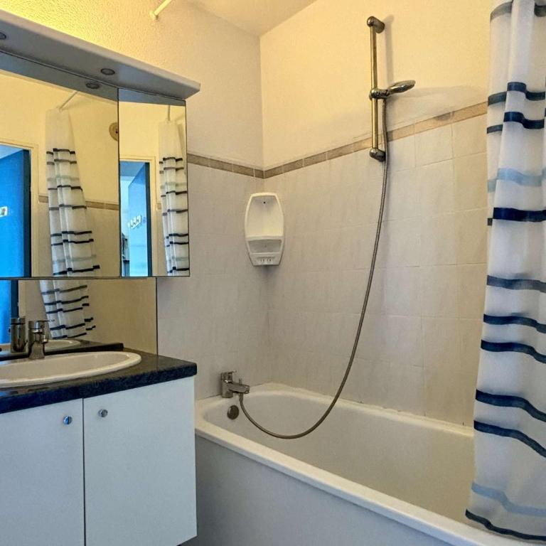Appartement situé au port 2 pièces 4 couchages AR250-302 - Apartment - 15