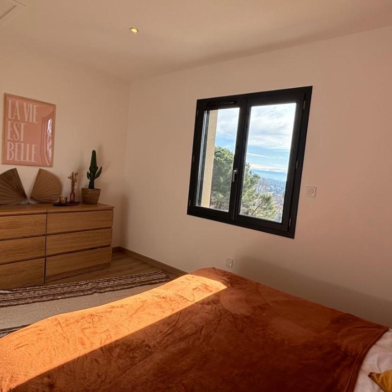 Maison neuve climatisée, à 2 pas du centre de Bédoin, La Villa Thélo - Villa 2 Chambres - 14