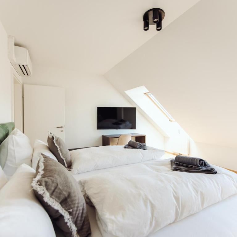 GH Luxury Apartments Graz, Gösser Haus - Apartment mit 2 Schlafzimmern und Terrasse - 3