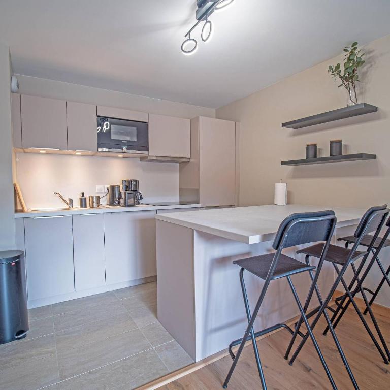 Superbe Chalet Duplex 3* avec Parking et WIFI au Pied des Pistes, Valmorel - Chalet 3 Chambres - 6