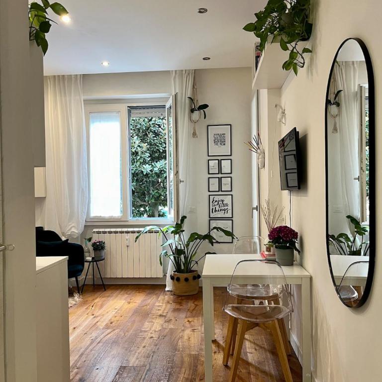Magnolia 84 Apartment - One-Bedroom Apartment with Terrace - 1