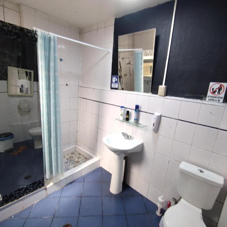 Hostal Perro Watón - Double Room - 16