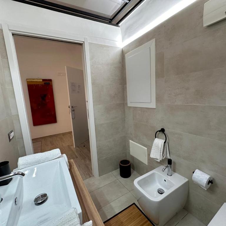 NapArt Suites - My Place - Deluxe Triple Room - 20